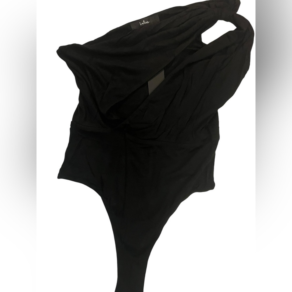 Lulus Women’s size XS Chic Black One Shoulder Cutout Thong Bodysuit NWOT - Picture 1 of 4